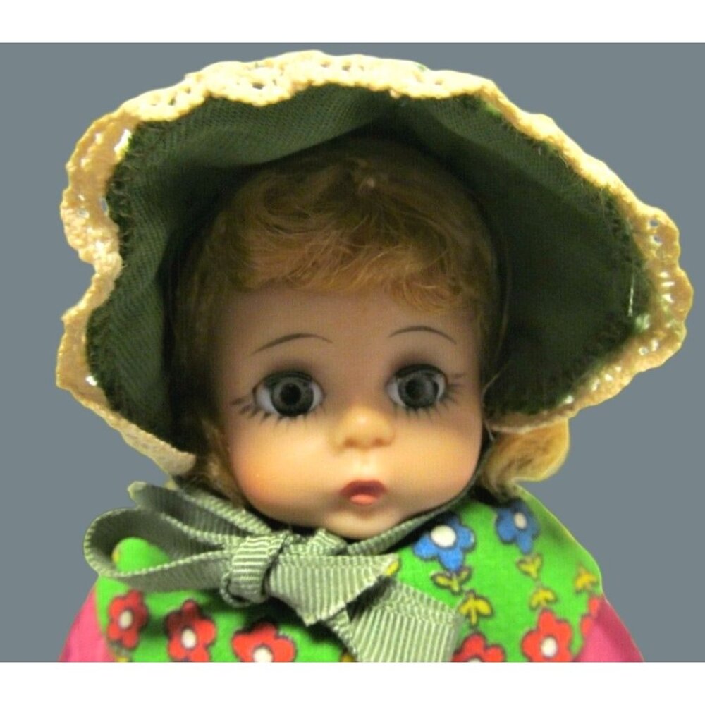 Alexander International Doll Denmark 569 with Stand in Original Box Vintage